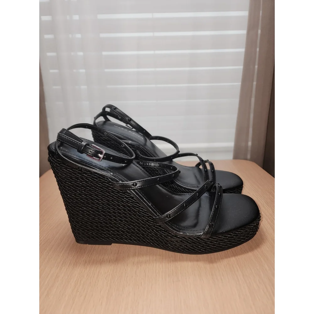 Marc Fisher Faux Leather Studded Espadrille Wrapped Rope Platform 9.5 M BLACK